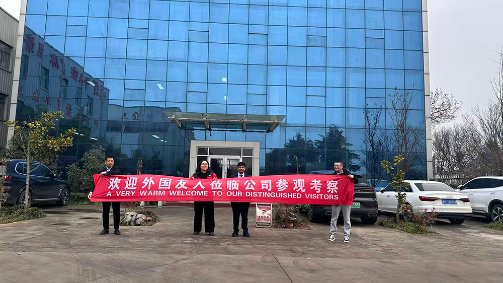 【 强强联手 共拓蓝海 | 印度客户莅临辰宏考察 无影灯吊塔项目成功签约】